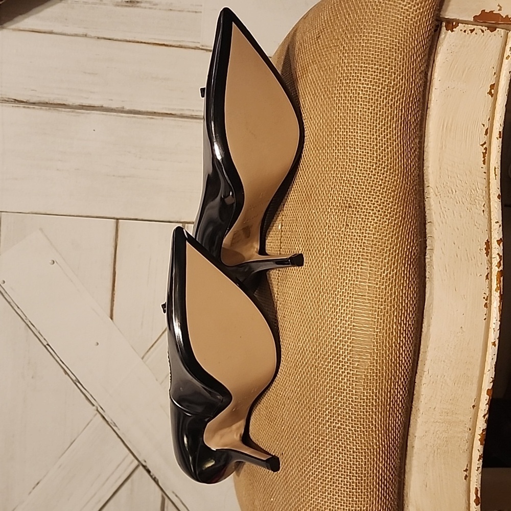 No. 21 Black Patent Leather Heels - Picture 7 of 12